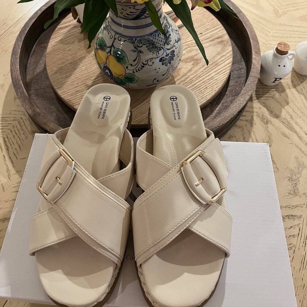 Giani Bernini Sandals
